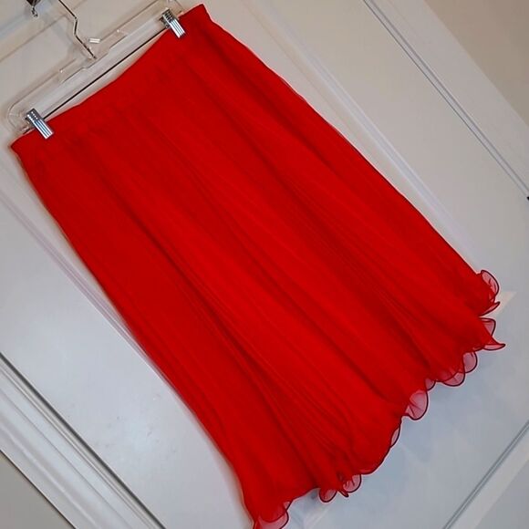 Vintage Red pleated chiffon skirt sz 16.5, lined - Picture 1 of 8